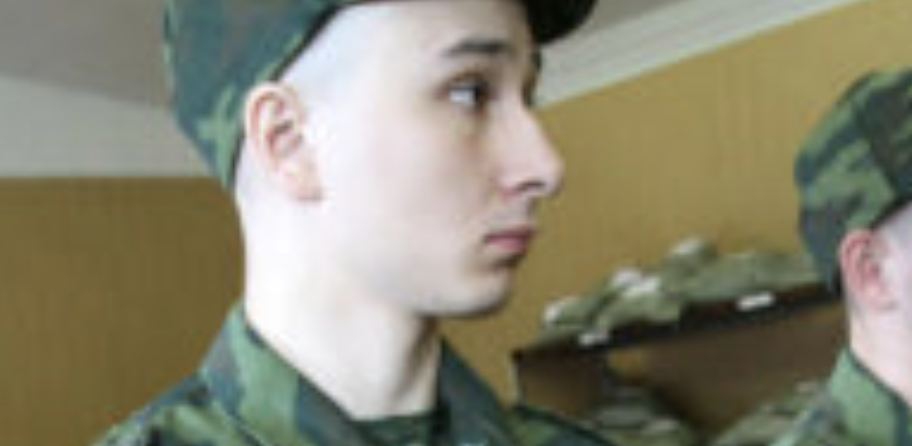 Hohol Parliament Passes Draft Overhaul Bill as Russian Forces Said to be 10 Times Larger